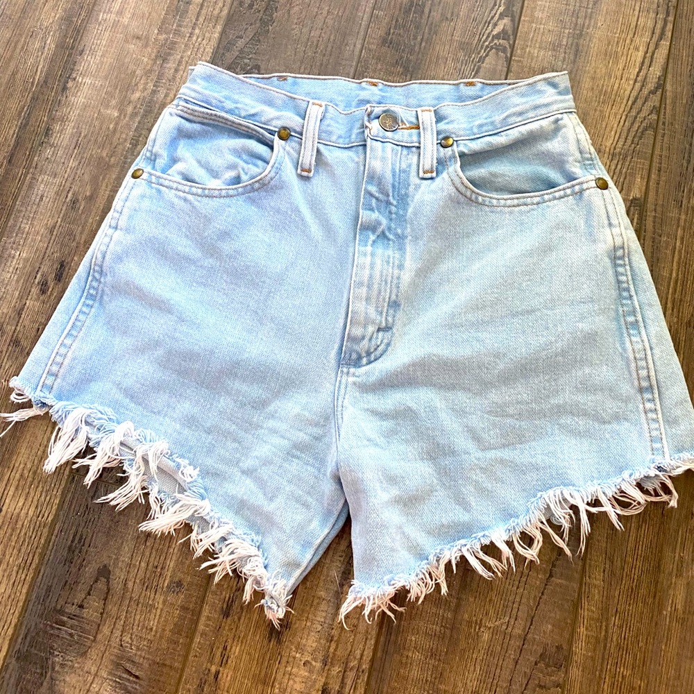 Wrangler shorts high waisted size 5